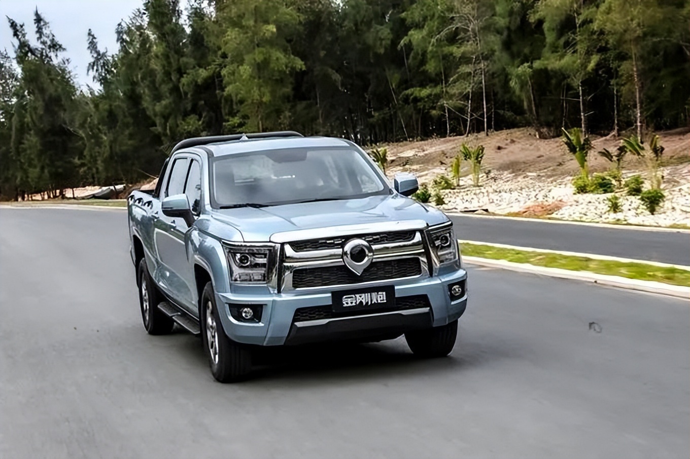 皮卡长城炮新车,福田皮卡和长城皮卡哪个好