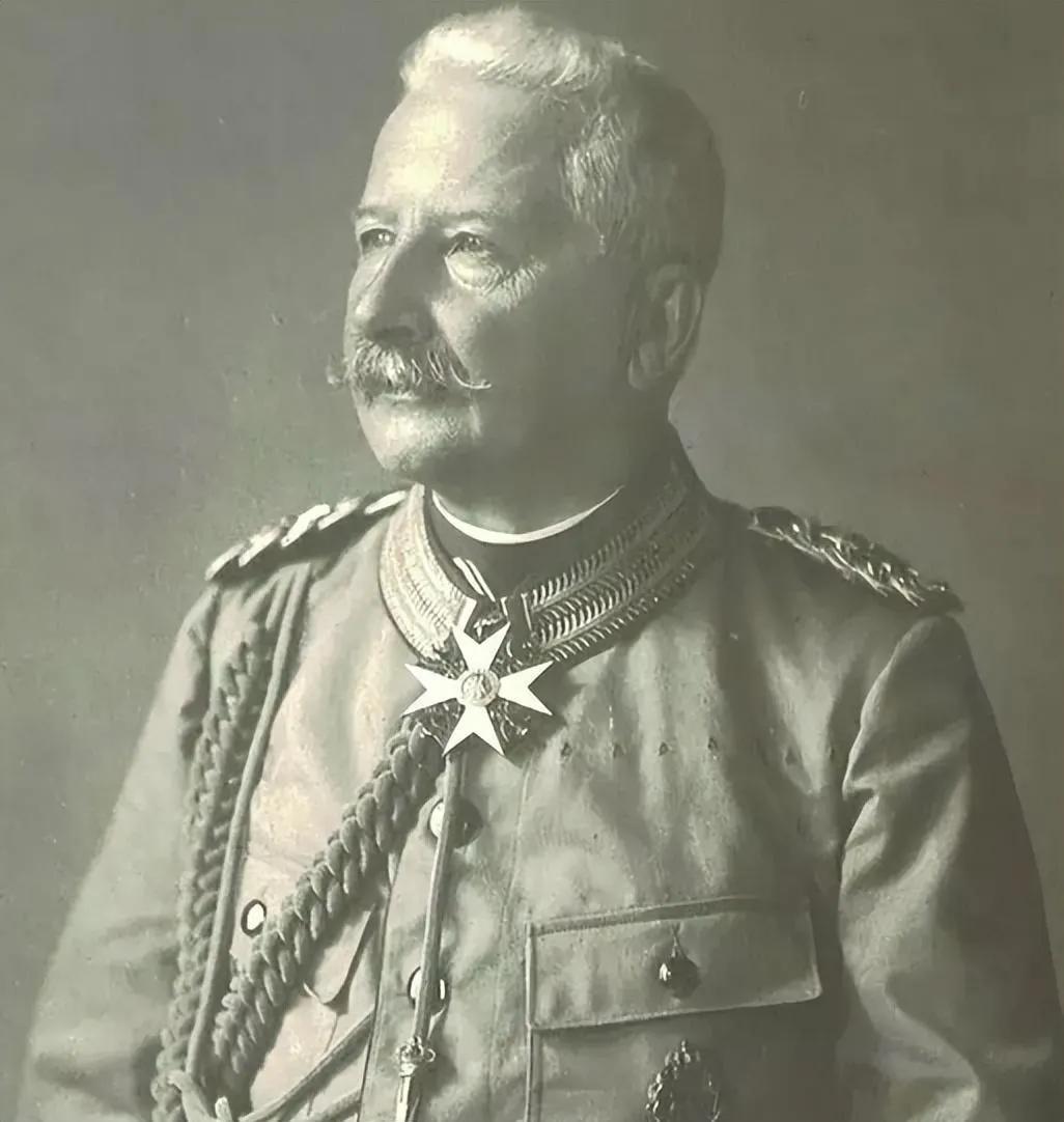 1901清政府赔款四亿五千两白银,八国联军哪一年攻打清朝