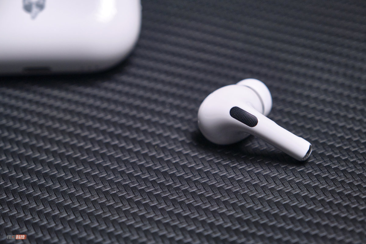 苹果airpodspro专业测评,苹果airpodspro最新的几代