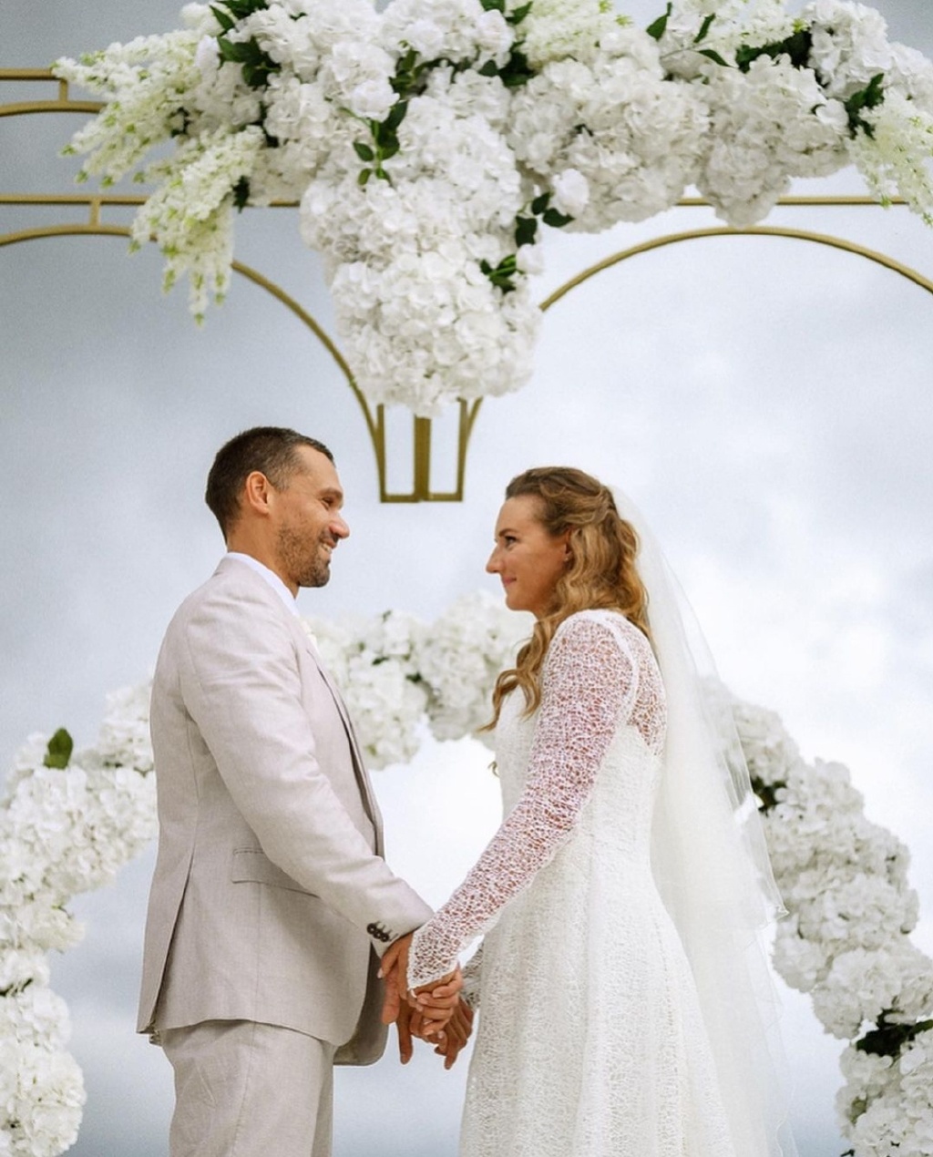 发福疑有喜！游泳奥运冠军33岁二婚嫁帅哥，曾遭前夫控诉多次出轨