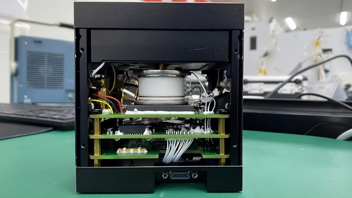 央视聚焦！华中师大参与研制的X射线偏振探测立方星载荷成功发射！