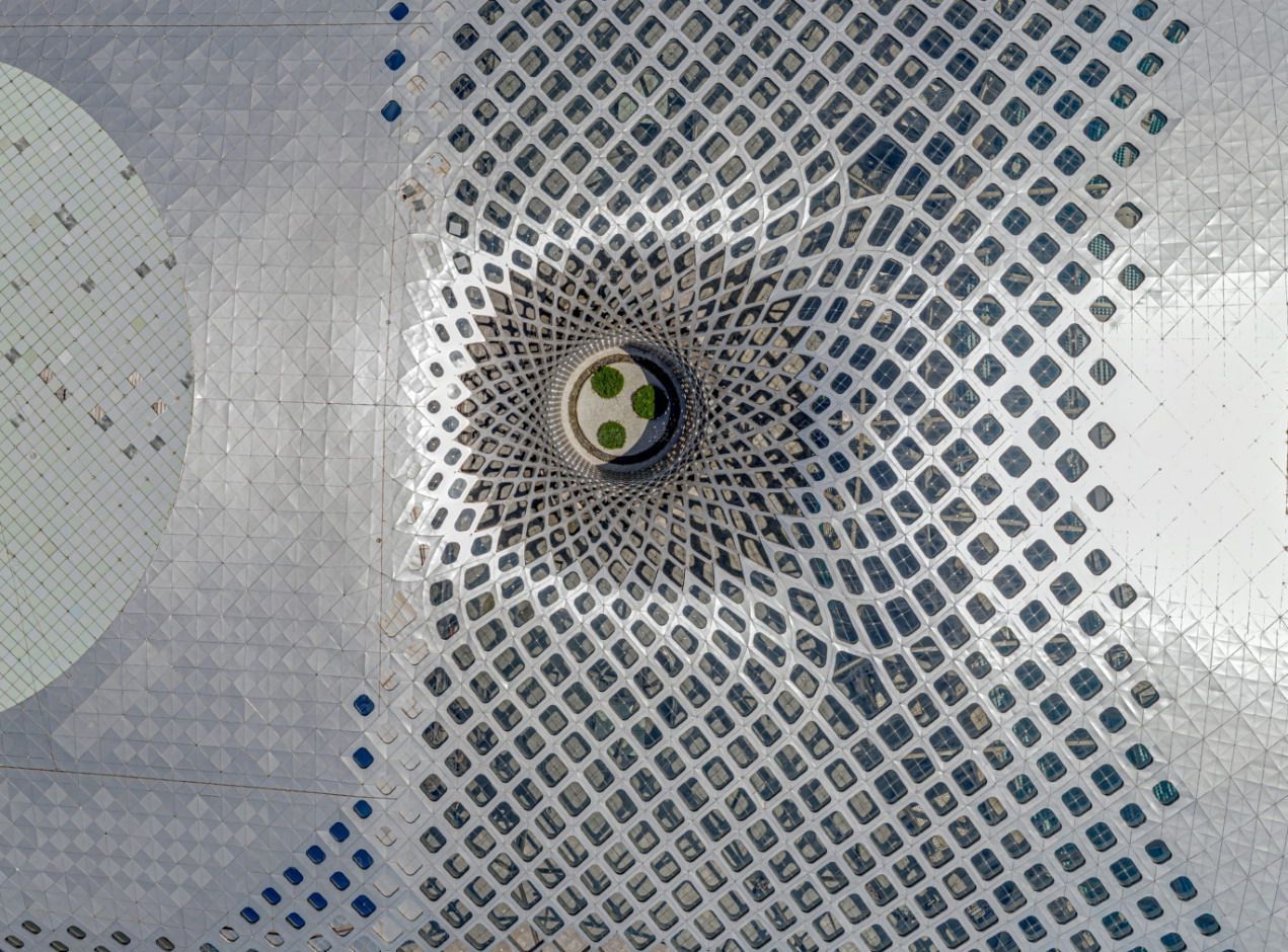 深圳湾体育中心拍照,高楼俯瞰深圳湾体育中心