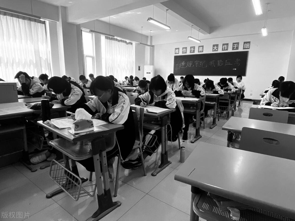 高三生感觉好累好绝望怎么办,高三学生觉得累怎么办