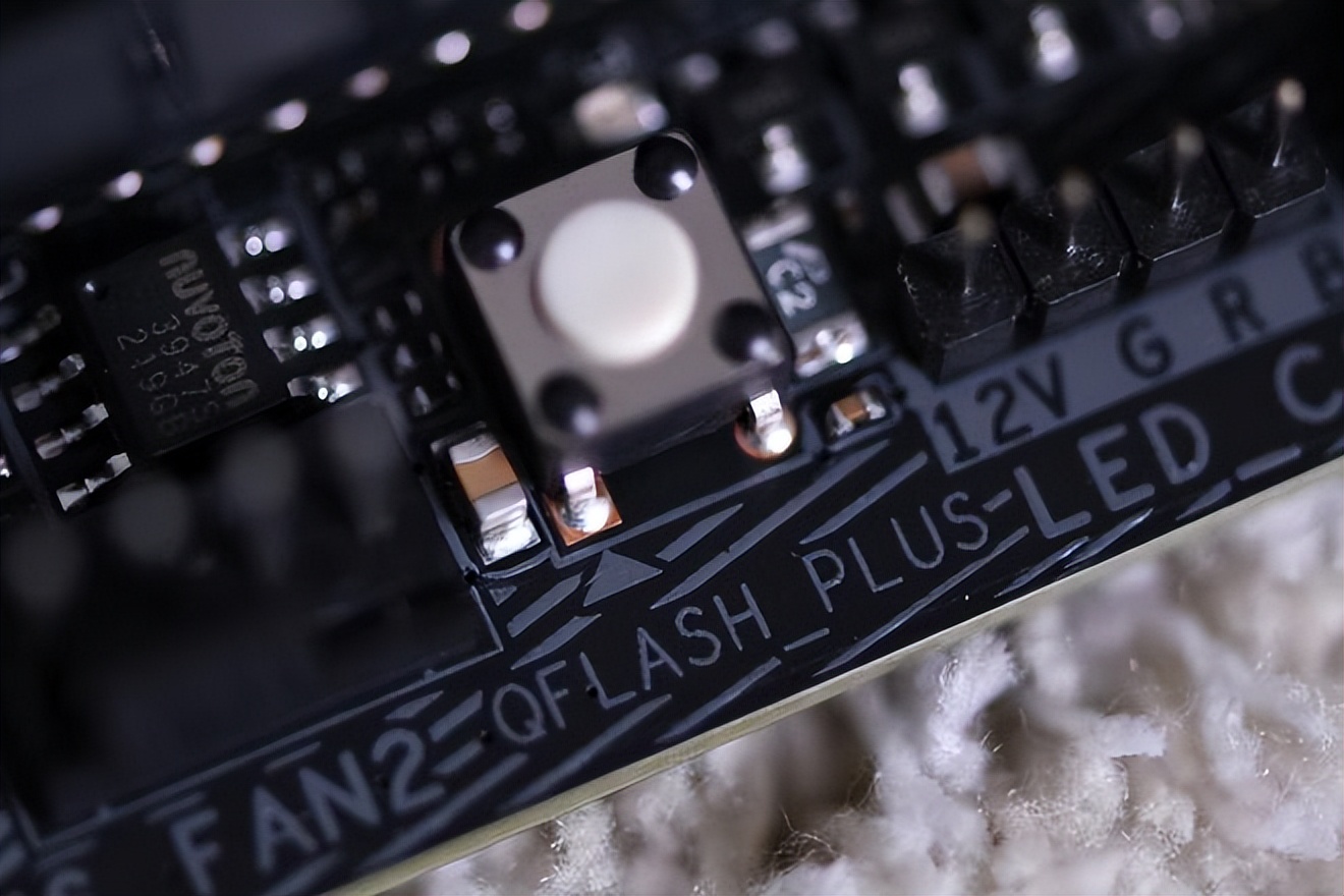 ddr5高时序和低时序玩游戏,ddr5怎么降延迟