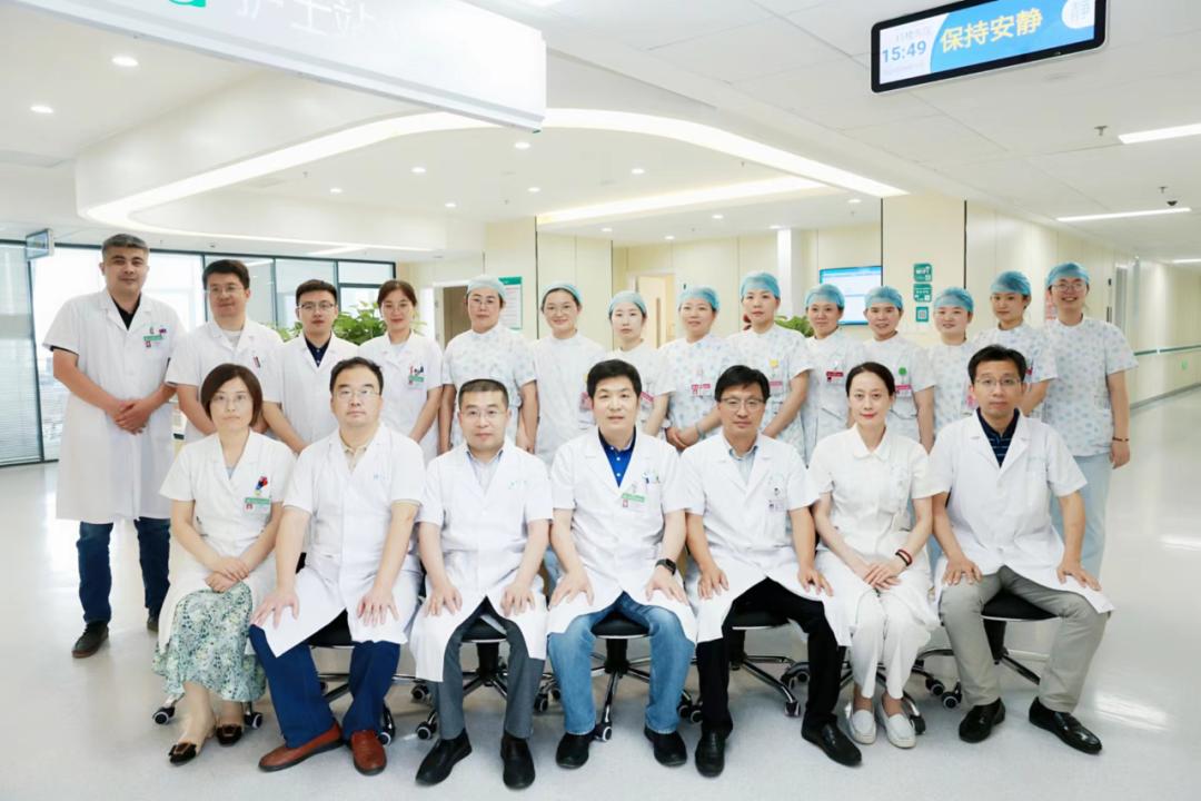 上海治疗男性乳房发育医院,高新区安泰医院