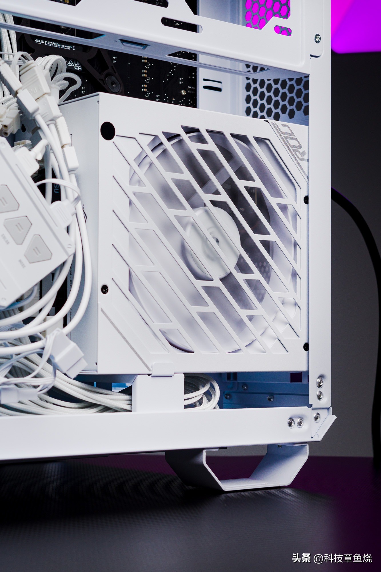 华硕tufgt502无界版机箱组装,华硕tuf502机箱主机配置推荐