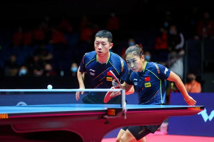 马龙许昕2019年撑起国乒,2020乒乓总决赛马龙对许昕谁赢了