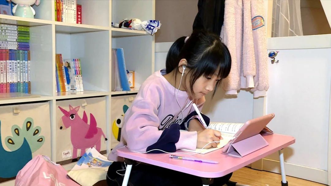 孩子学习总“溜号”，专注力差是关键，牢牢掌握3个方法，很有用