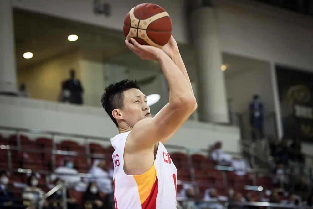 中国男篮首发最佳阵容,中国男篮首发阵容2008