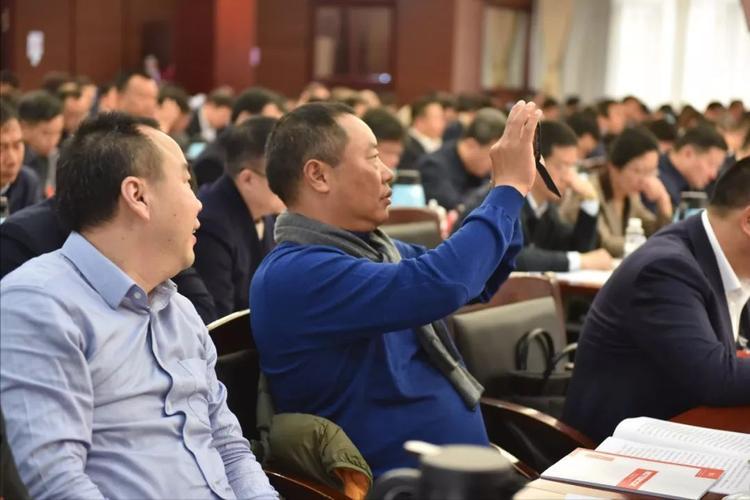 圆通跟大杨借壳上市后改名了吗,大杨创世借壳赚了多少钱