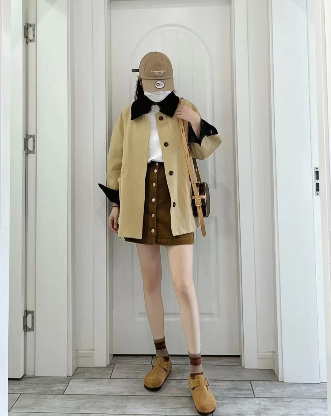 灯芯绒半身裙秋冬怎么搭配,灯芯绒碎花半身裙秋冬