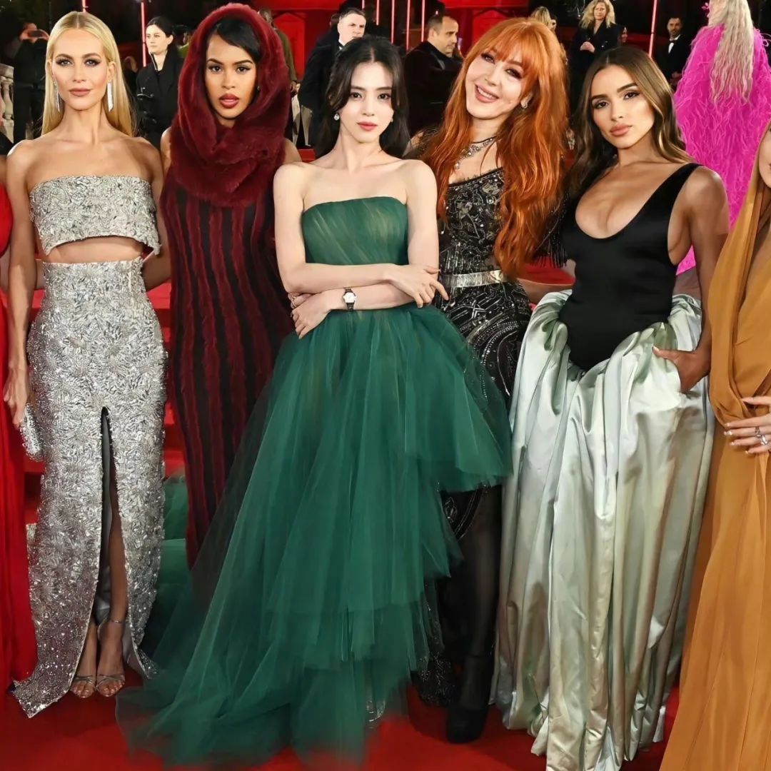 她是挺惨，但也不用这么同情吧？