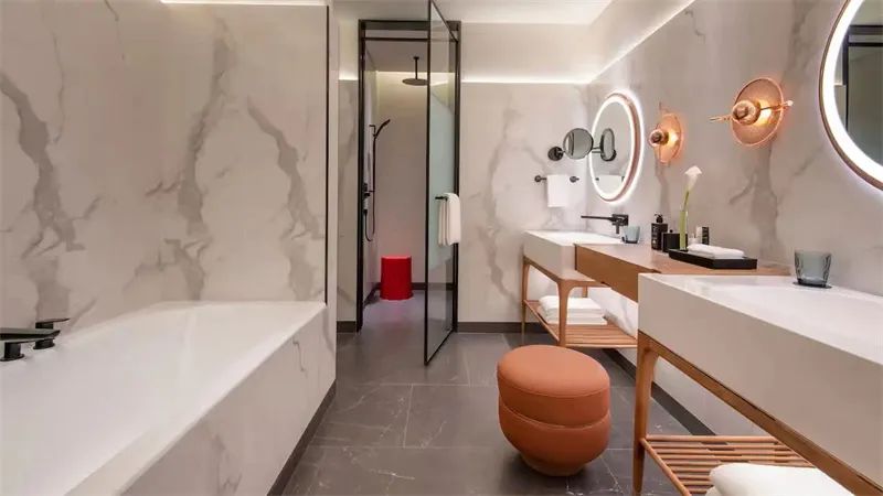 把瓷砖卖到卡塔尔世界杯，嘉尼亚怎么做到的？