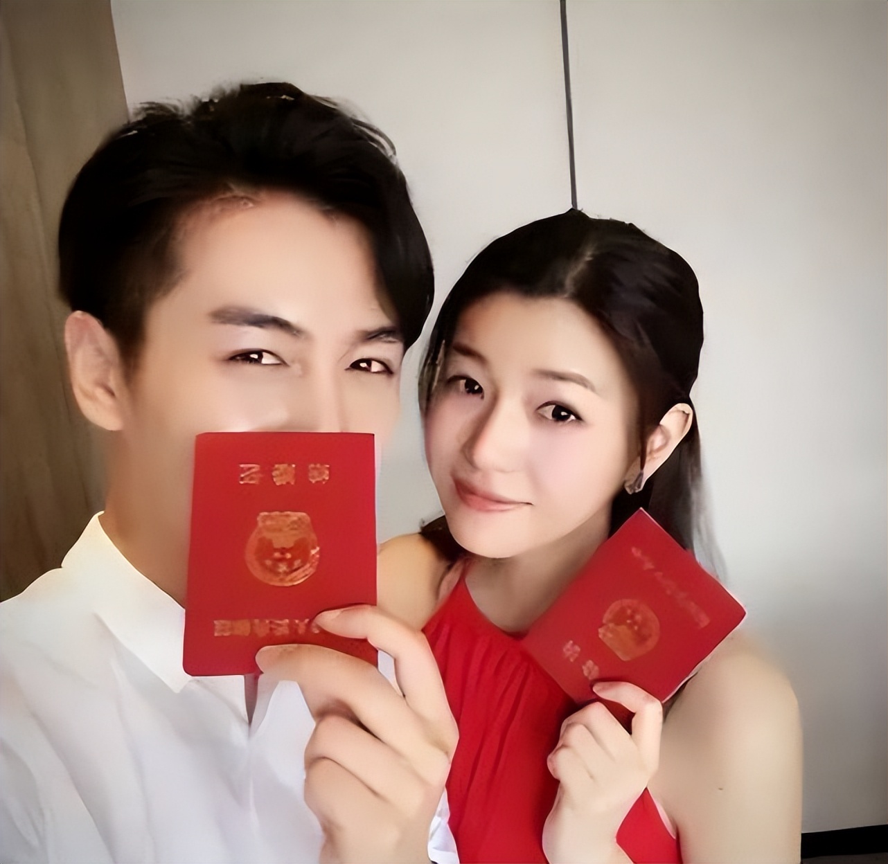 陈妍希明星的黑白往事,陈妍希集邮