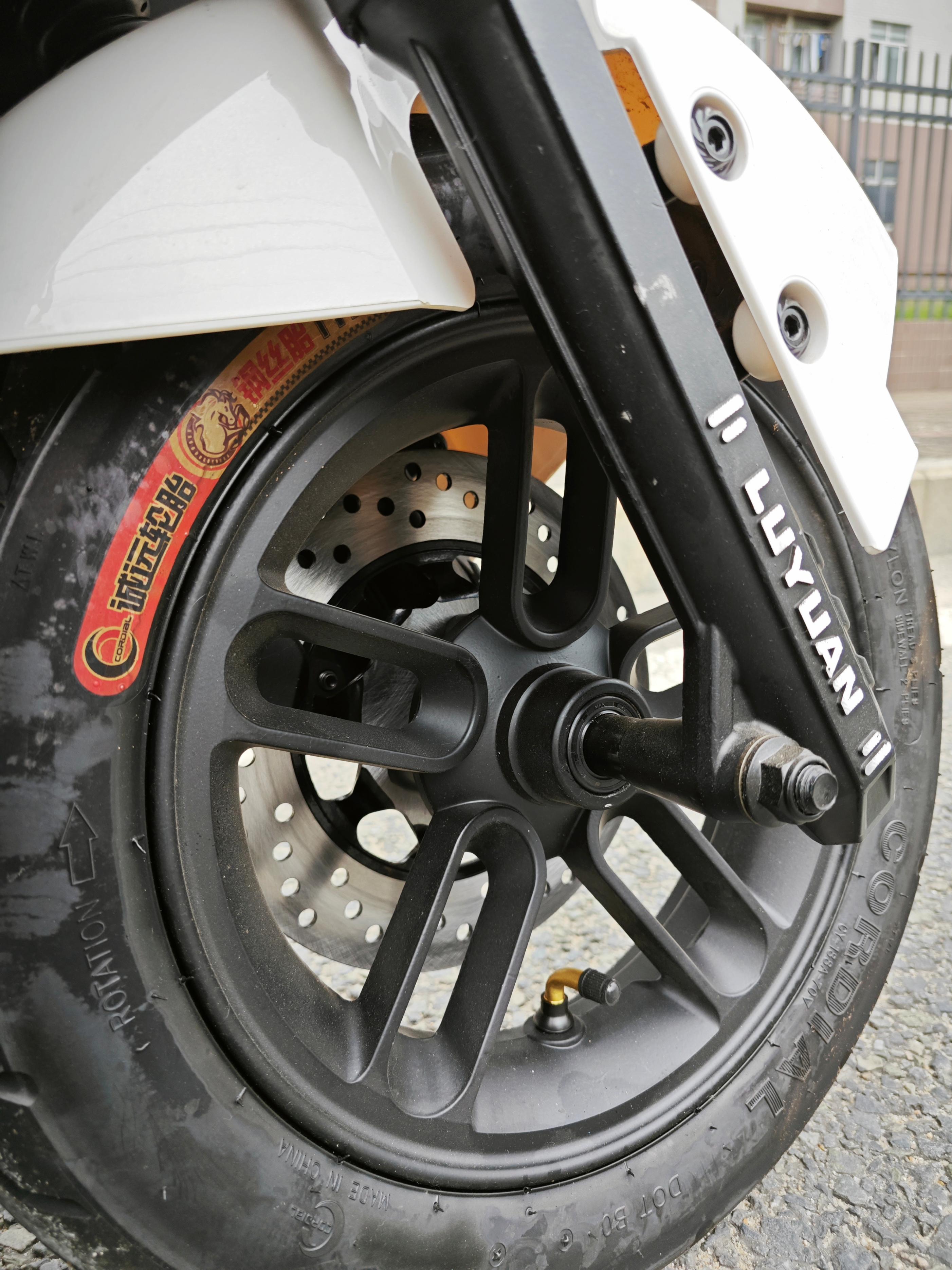 绿源电动车s70骑行感受,绿源s70液冷电动车真实感受