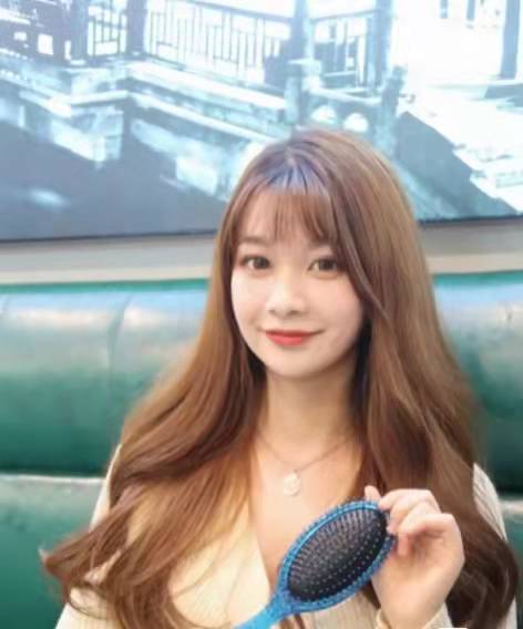 掉头发断发厉害洗头不用洗头膏,男士洗头后老是脱发断发