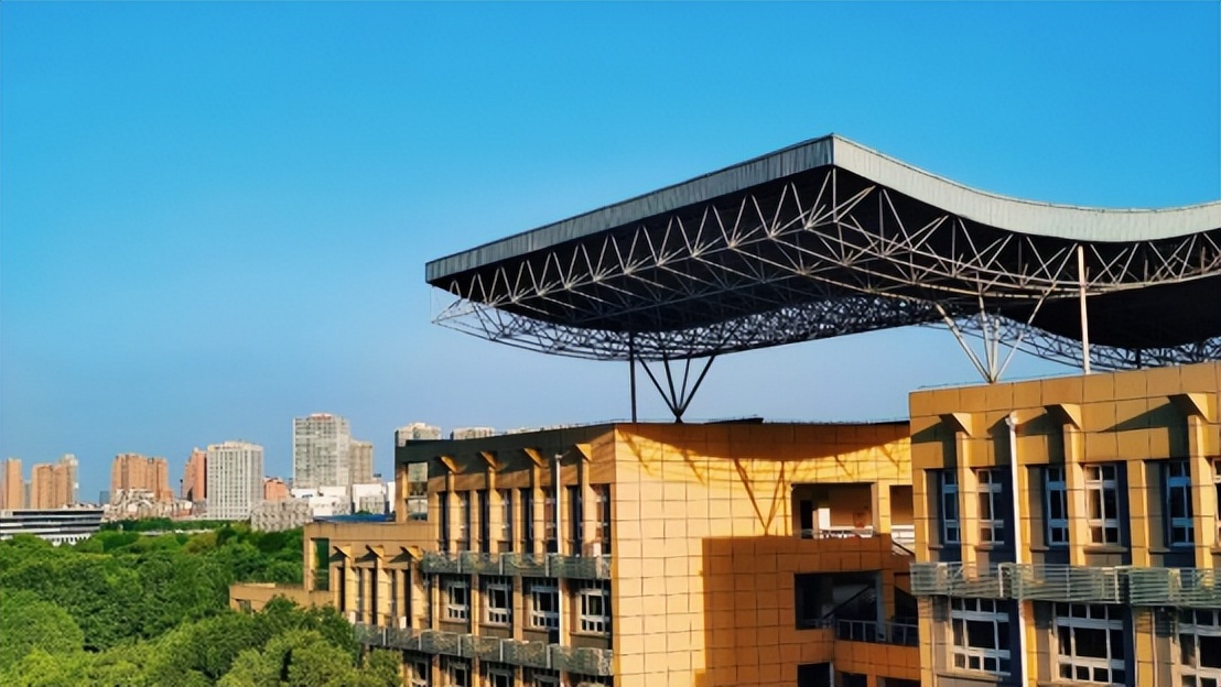 闈掕】涔嬪織灞ヨ返鑷磋繙璇剧▼,闈掕】涔嬪織灞ヨ返鑷磋繙涓婚璁茬