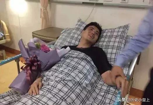 川航8633事件后,副驾驶治疗期间,与女航医恋爱,2022年举办婚礼