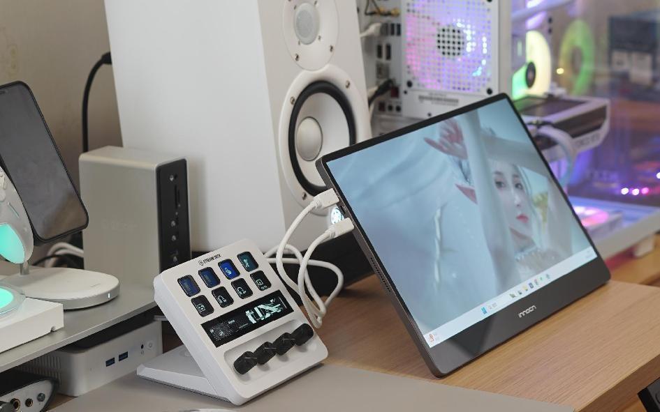 提升桌面颜值的桌搭好物,蓝色系风格桌搭