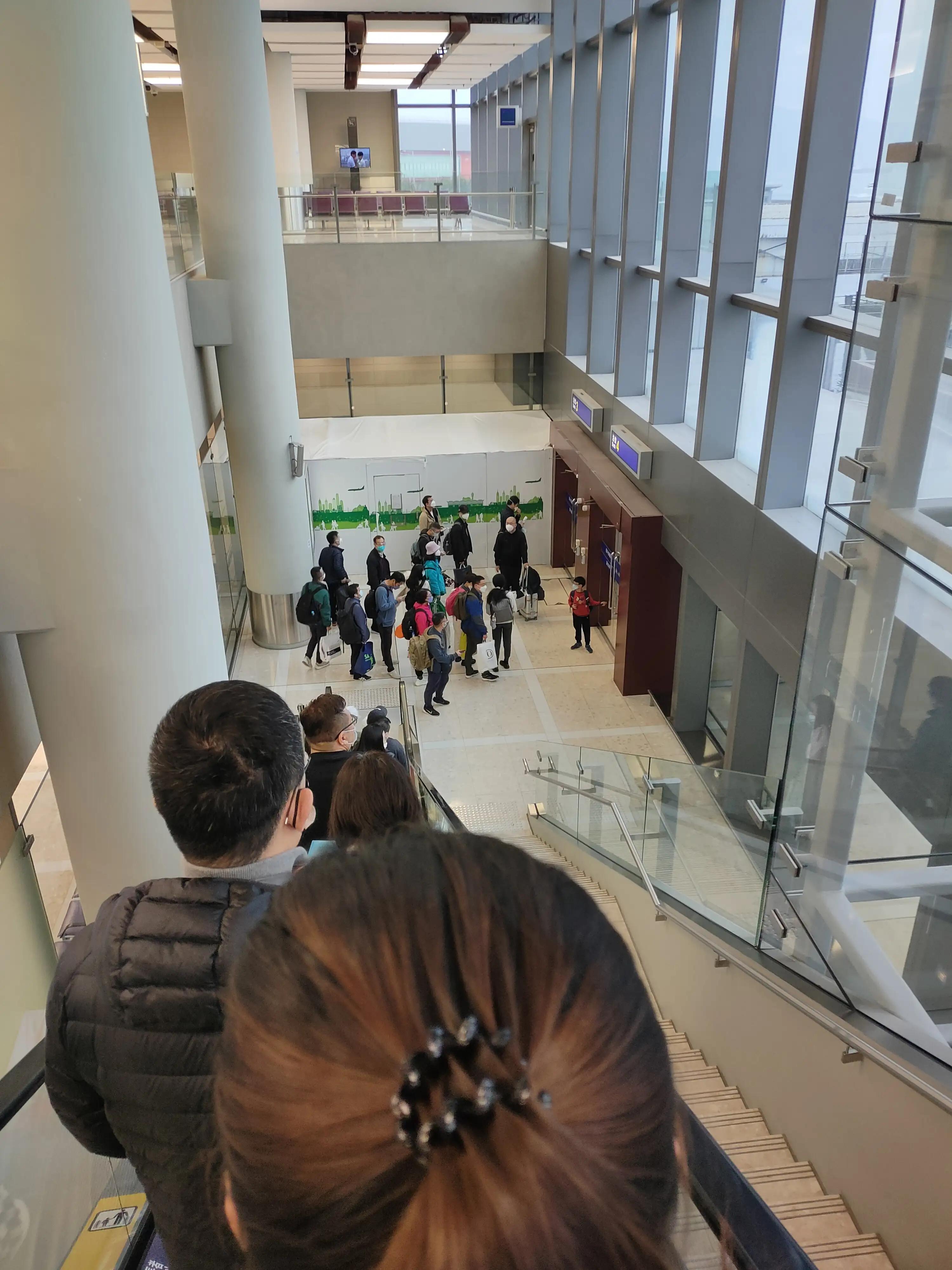 越南护照在中国可以买飞机票吗,越南护照可以直飞香港吗