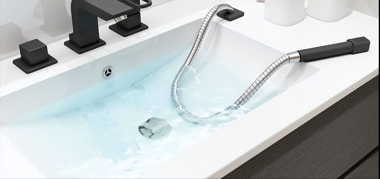 你还在为新房入住选浴室柜纠结吗,二手房浴室柜有必要换吗