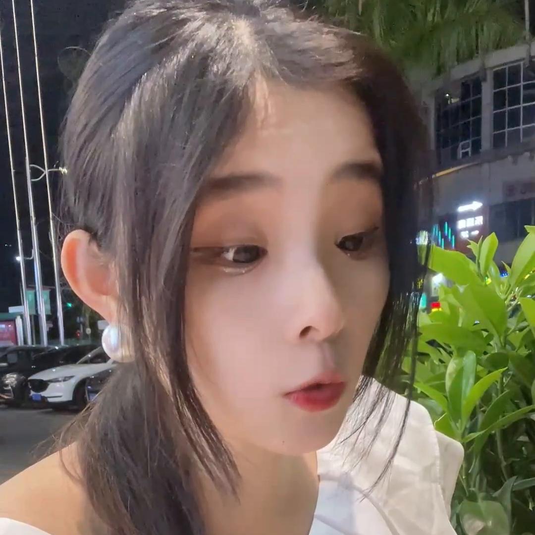 给粉丝挑一台13promax,女粉丝找我买苹果13promax