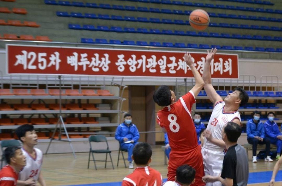 朝鲜男篮亚运会,朝鲜篮球扣篮10分