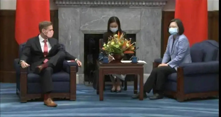 美国25家*火军**商组团窜台找蔡英文捞金！美其名曰探讨“如何强化台湾无人机”