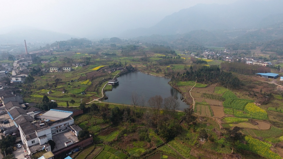 峨眉高桥小镇是哪个公司开发的,峨眉高桥小镇门票