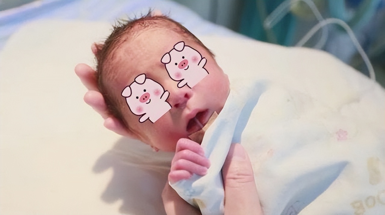 2015年，西安22岁女儿患绝症，43岁母亲舍命将子宫移植给女儿圆梦