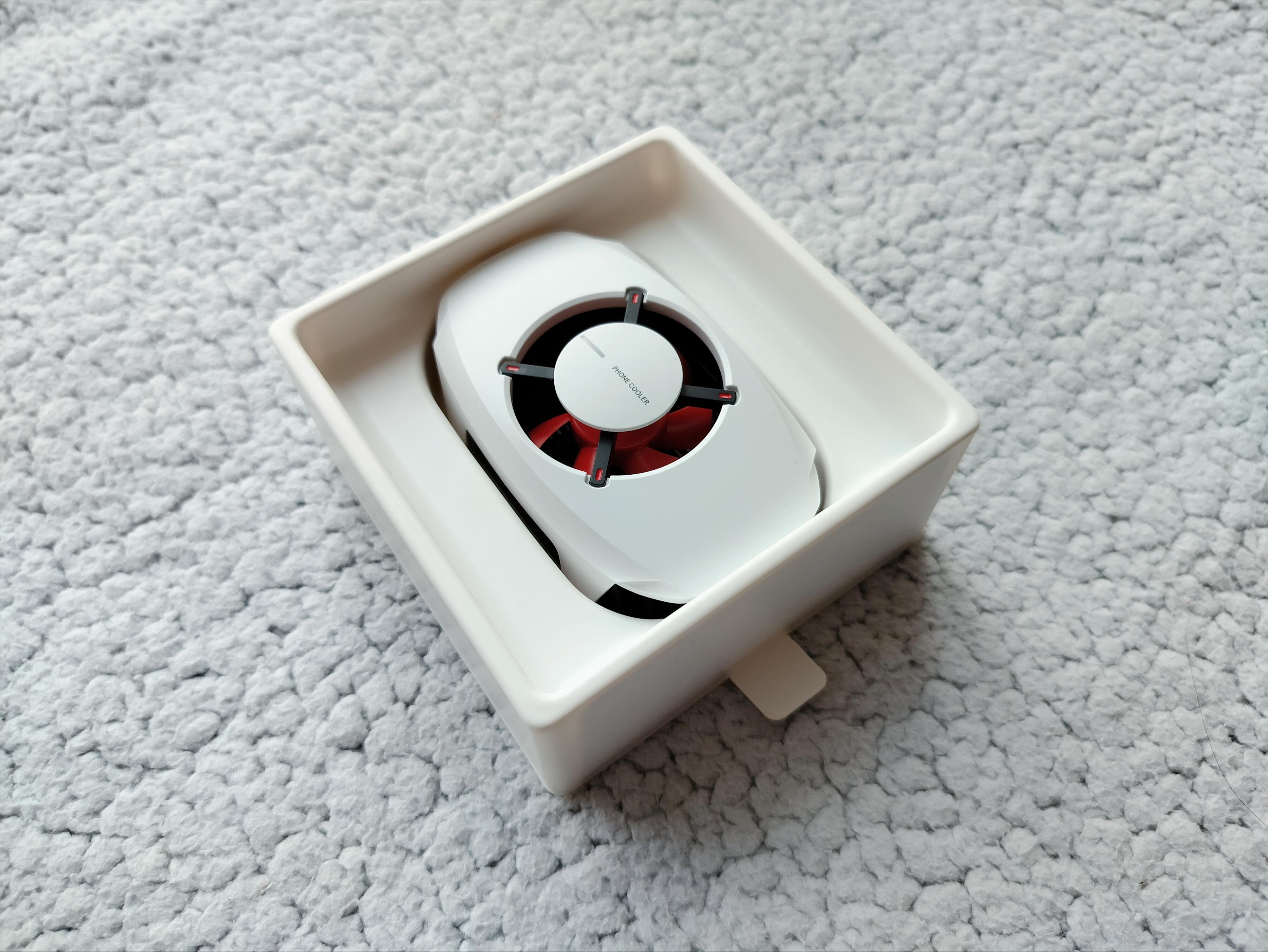 一加27w散热背夹原神限定开箱,一加27w冰点散热背夹官方标配