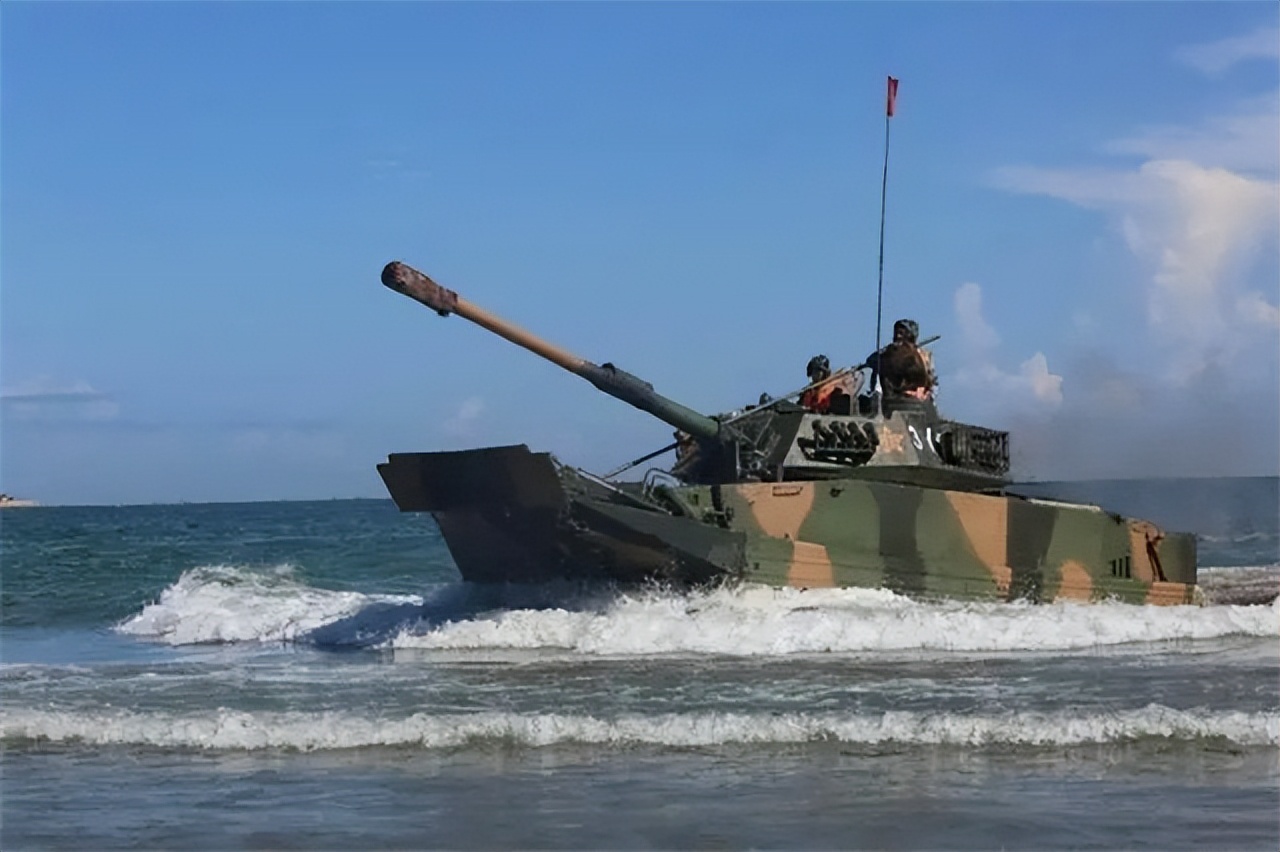 鍙版捣鍐涙紨缇庡浗绗竷鑸伴槦,缇庡啗绗竷鑸伴槦鍙版捣鍔ㄥ悜