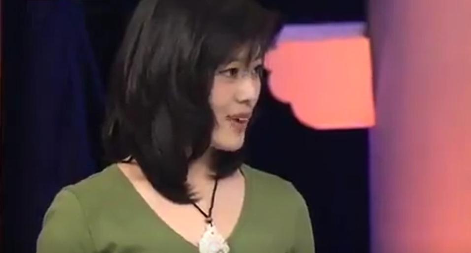 王刚失手砸碎2亿真古董是哪期,天下收藏王刚砸杯子视频