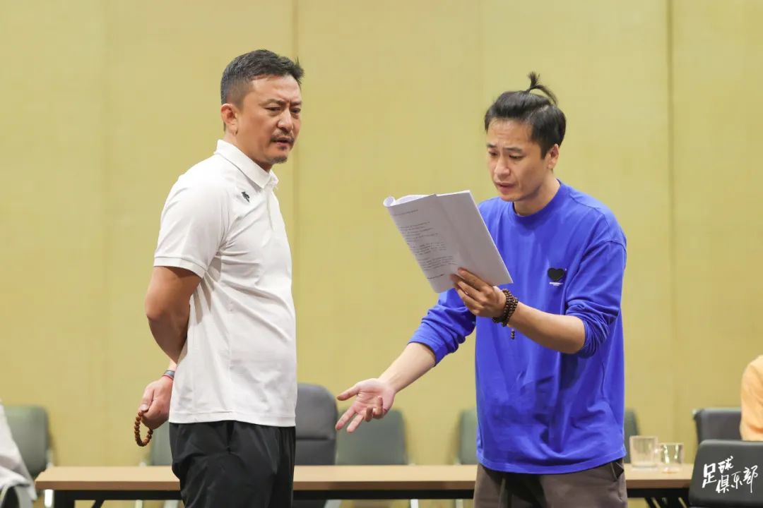 球迷看足球城市联盟,球迷来曼联看球