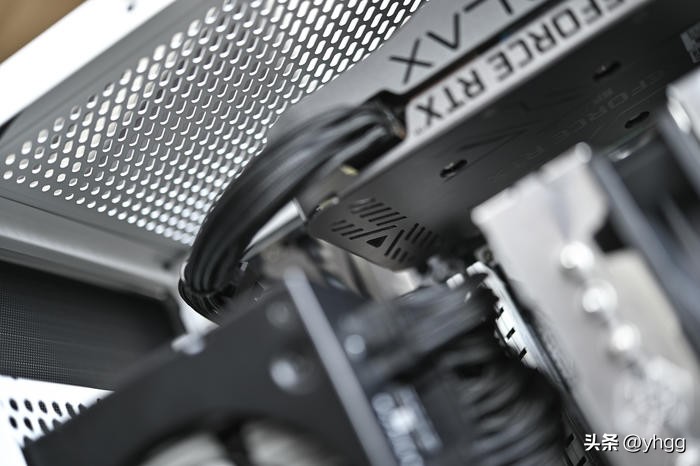 七彩虹影驰b460m,七彩虹b760i显卡