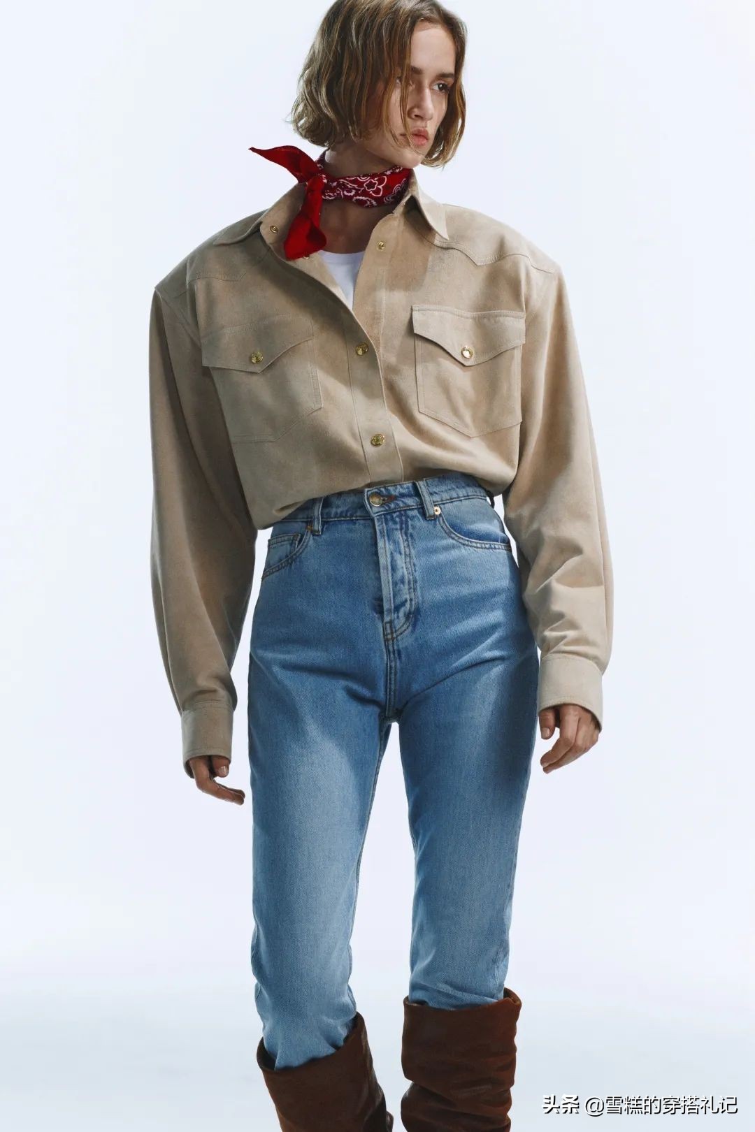 秋冬浅色系奶茶色,今年流行的颜色奶茶