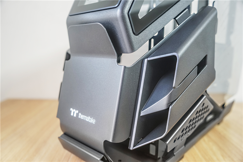 5800X+6600+钢影PF1+飓风S240水冷+阿帕奇机箱的TT半全家桶装机