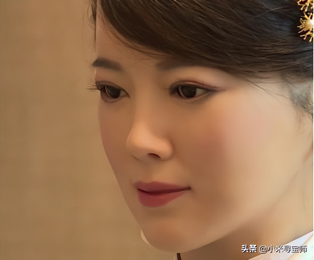 日本女性机器人遭哄抢！脸蛋美艳，可私人订制，内部结构让人赞叹