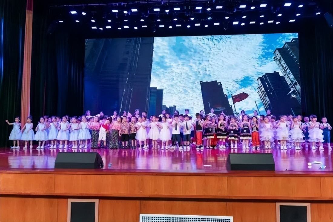 万婴茂华幼儿园2023届毕业典礼,万婴茂华幼儿园毕业典礼