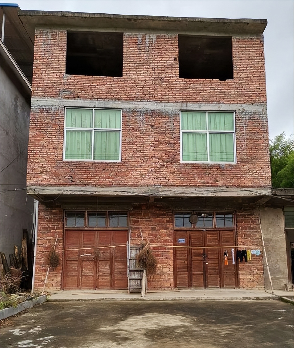 农村常见的几种假富人,农村假富豪盛行