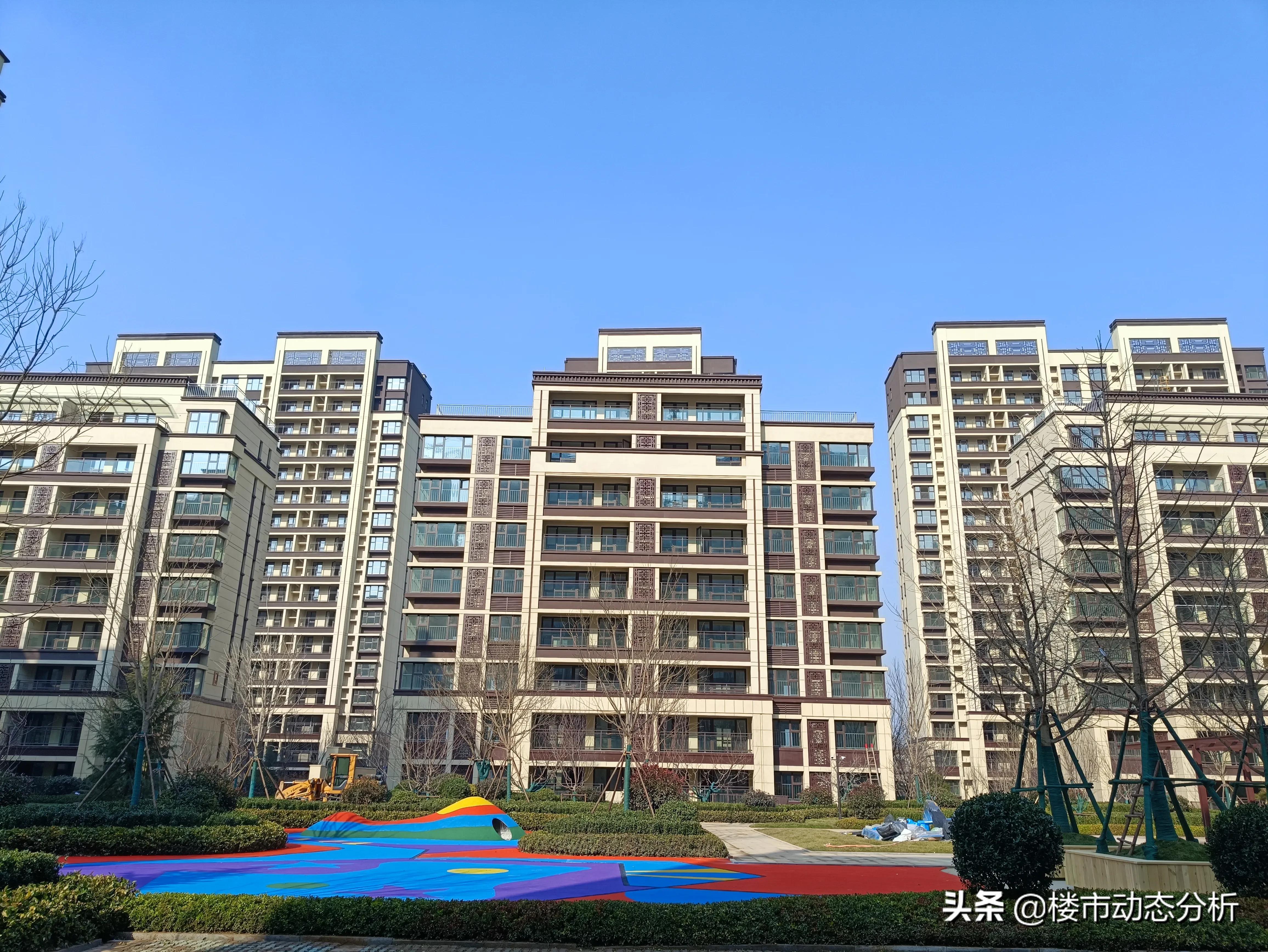 采光主要取决于楼层还是朝向,采光好的房子的标准