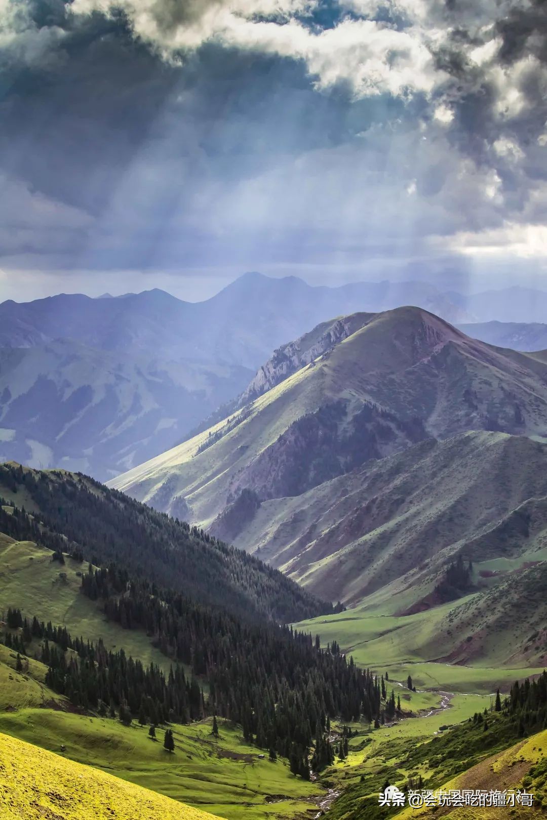 新疆南疆最有必要去的旅游胜地,新疆唯一没有戈壁的县