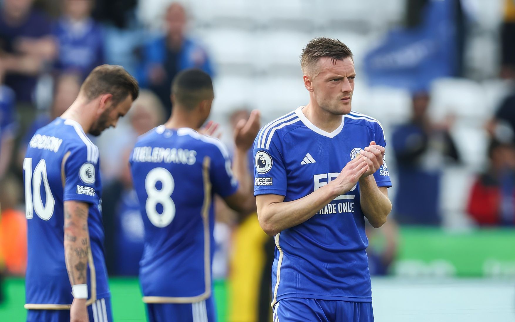 英超大结局曼城夺冠莱斯特降级,英超大结局曼城夺冠热刺失欧战