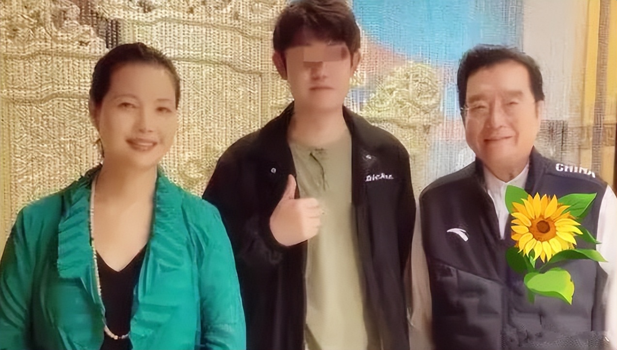 李天一出狱后全家照曝光,李天一出狱后又怎么了