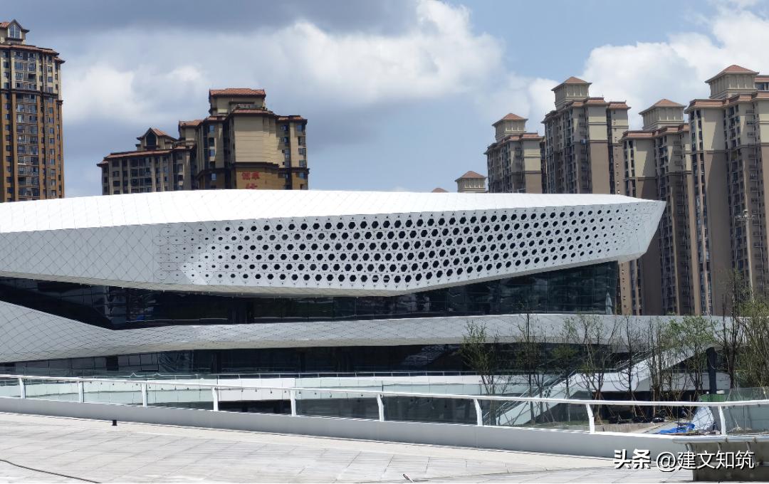 重庆龙兴足球场文旅,重庆龙兴足球场设计方