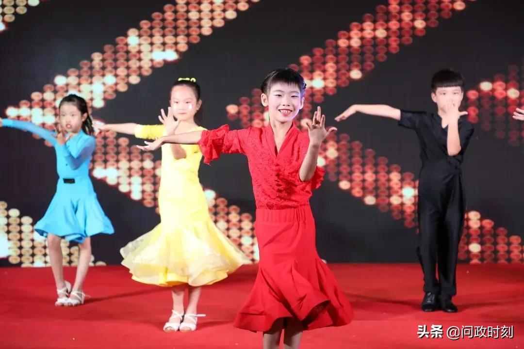 文明校园创建擦亮立德树人底色,创建文明校园从我做起简单又好看