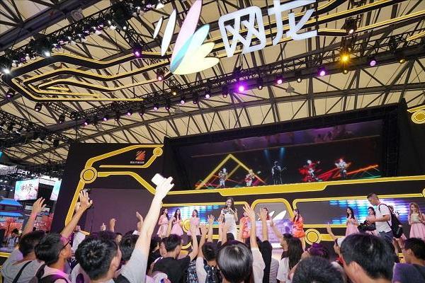 被国人嫌弃，名都排不上号的“小网站”，凭啥赚走老外36亿？