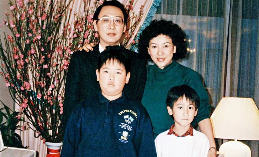 汤臣集团董事长汤珈铖身价,上海首富汤珈铖