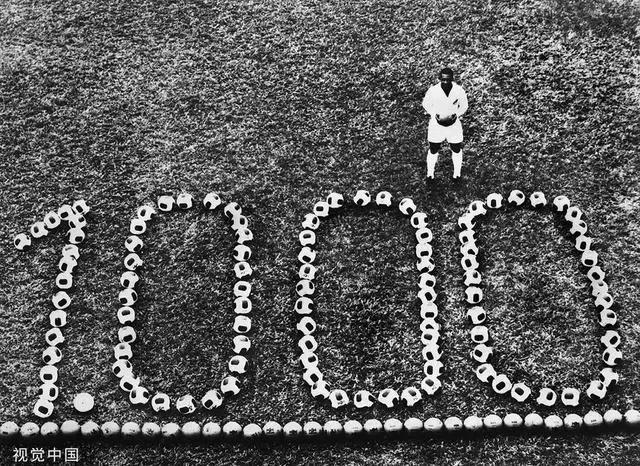 巴西球王贝利马拉多纳去世,巴西球王贝利故事告诉了我们什么