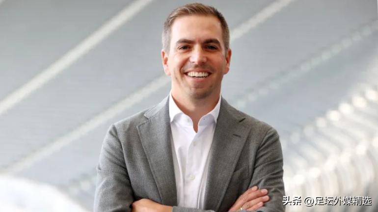 足坛十佳后卫,世界足坛右边后卫身价排名